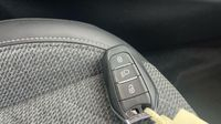 Peugeot 208 1.2 PureTech 100ch S&S Allure — photo 16