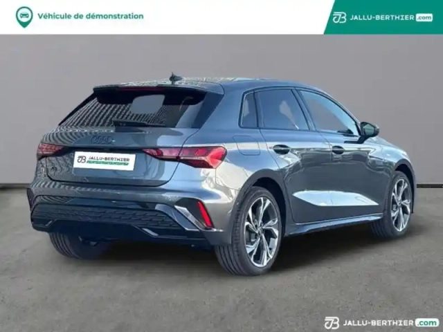 Audi A3 sportback 1.5 tfsi e 204ch phev s line s tronic 6 — photo 4