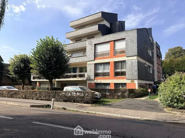 Appartement 4 pièces 126 m²