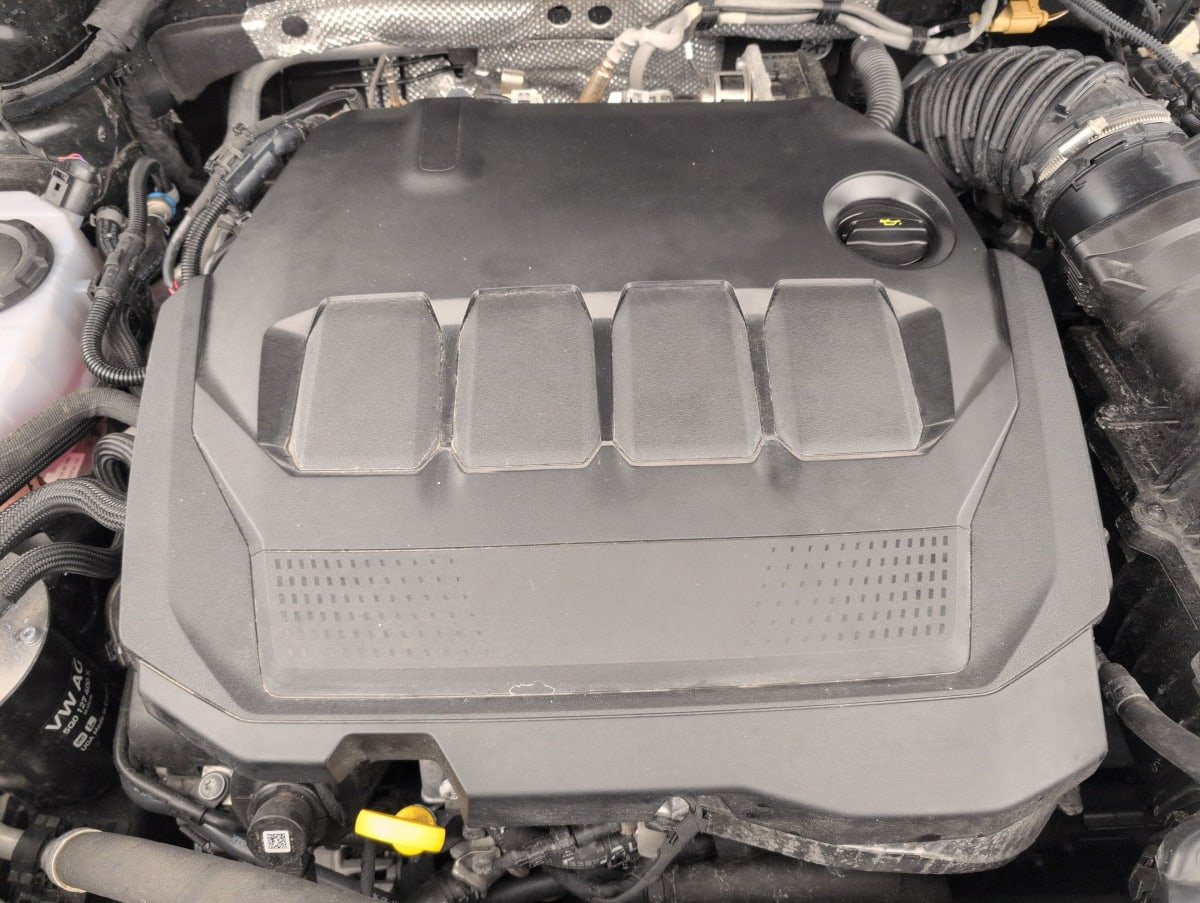 Volkswagen Tiguan — photo 22
