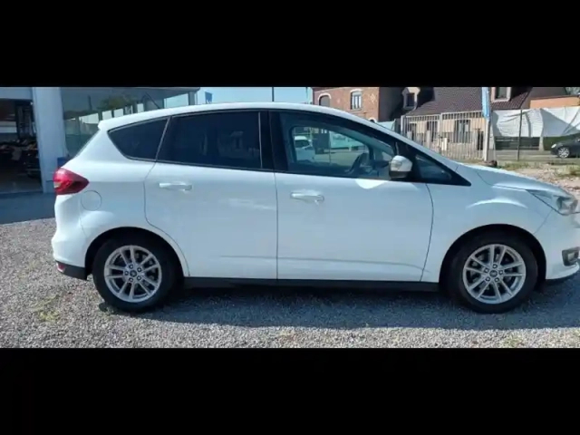 Ford C-Max 1.0 ecoboost 125ch stop&amp;start trend — photo 6