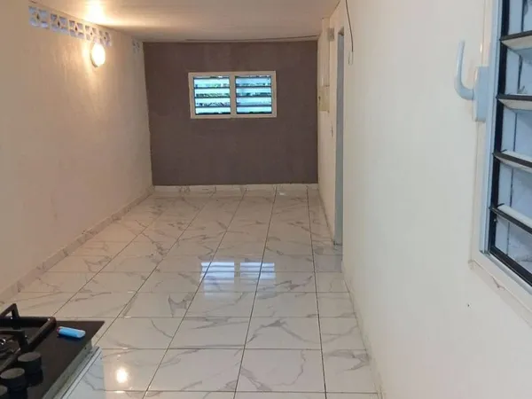 Studio 1 pièce 20 m²