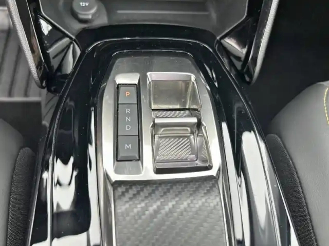 Peugeot 2008 puretech 130 s&amp;s eat8 — photo 14