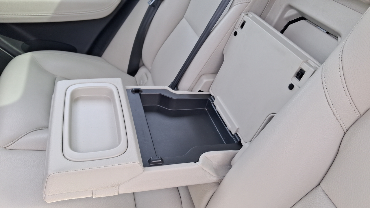 Volvo XC60 D5 AWD 235 ch Geartronic 8 — photo 52