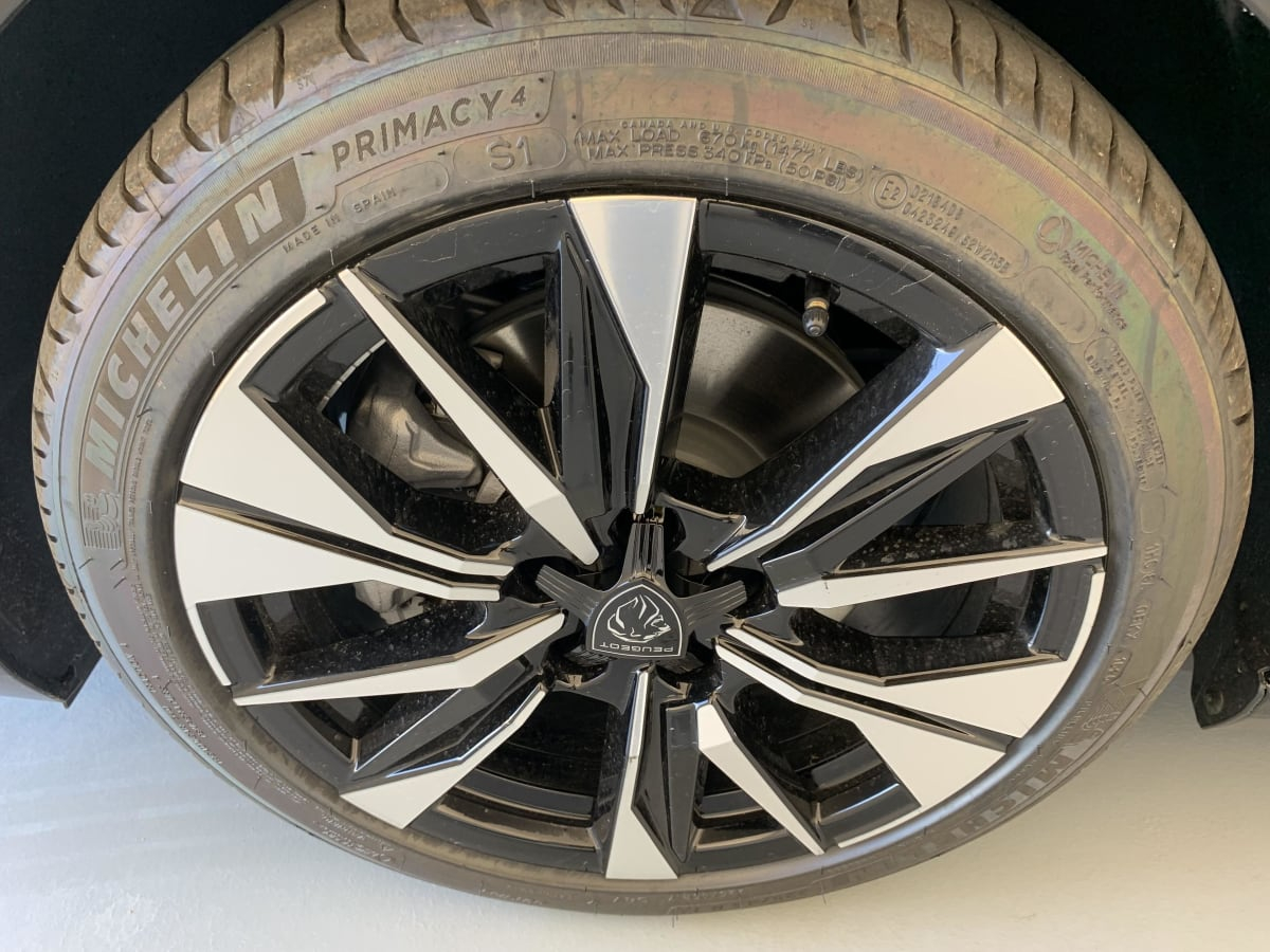 Peugeot 308 — photo 22