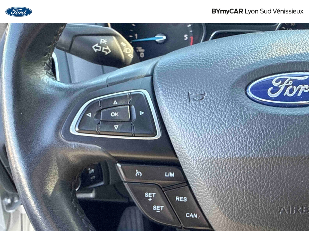 Ford Focus SW 1.5 TDCi 120 S&amp;S — photo 19