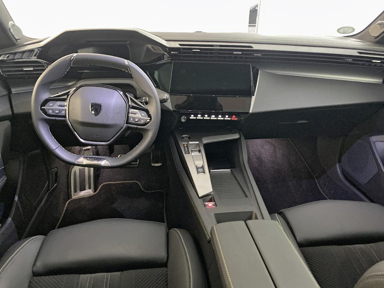 Peugeot 408 electrique 58 kwh 210 ch gt — photo 8