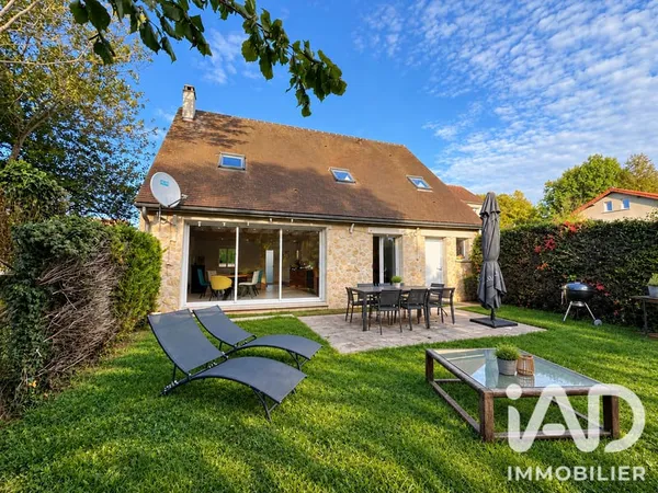 Maison 7 pièces 180 m²