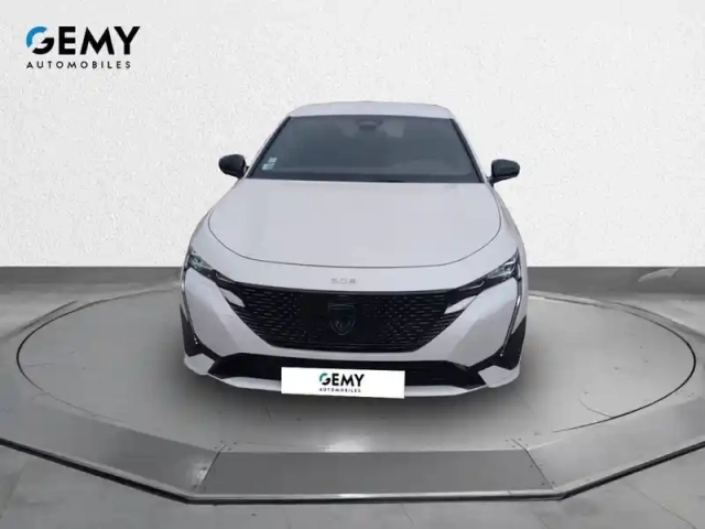 Peugeot 308 phev 225 e-eat8 — photo 2