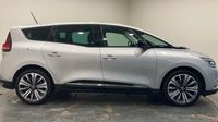 Renault Grand Scénic 1.3 TCe 140ch Evolution EDC 7 places — photo 4