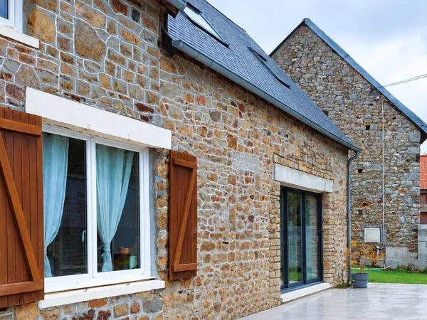 Maison 8 pièces 195 m²