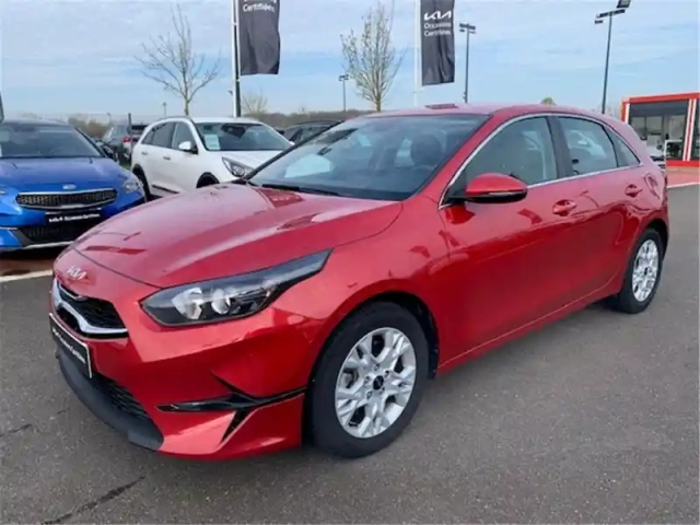 Kia Ceed 1.5 t-gdi 140 ch bvm6 — photo 1