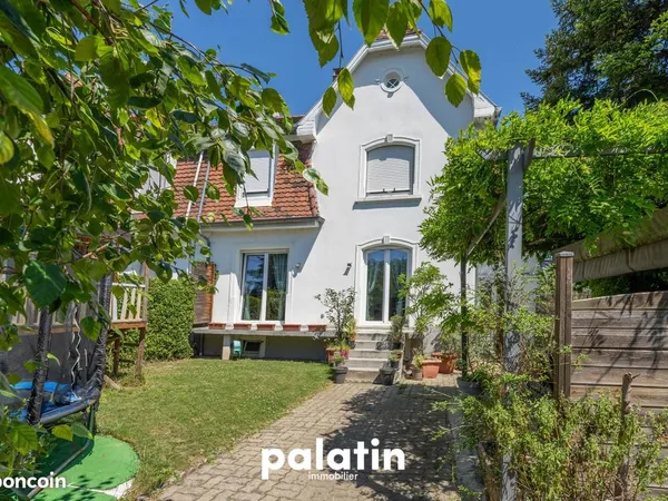 Maison 6 pièces 151 m²
