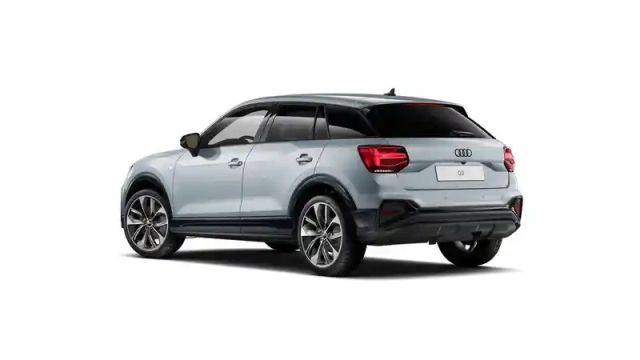 Audi Q2 35 tfsi 150 s tronic 7 — photo 14