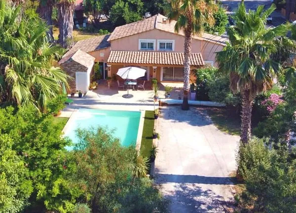 Maison 6 pièces 165 m²