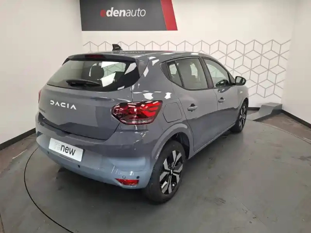 Dacia Sandero tce 90 gsr2 — photo 12