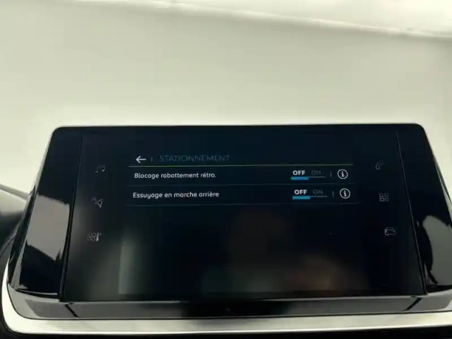 Peugeot 208 electrique 50 kwh 136ch — photo 95