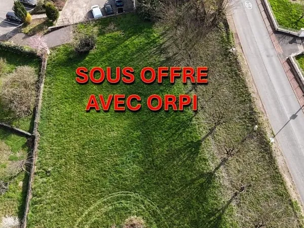 Terrain 1090 m²