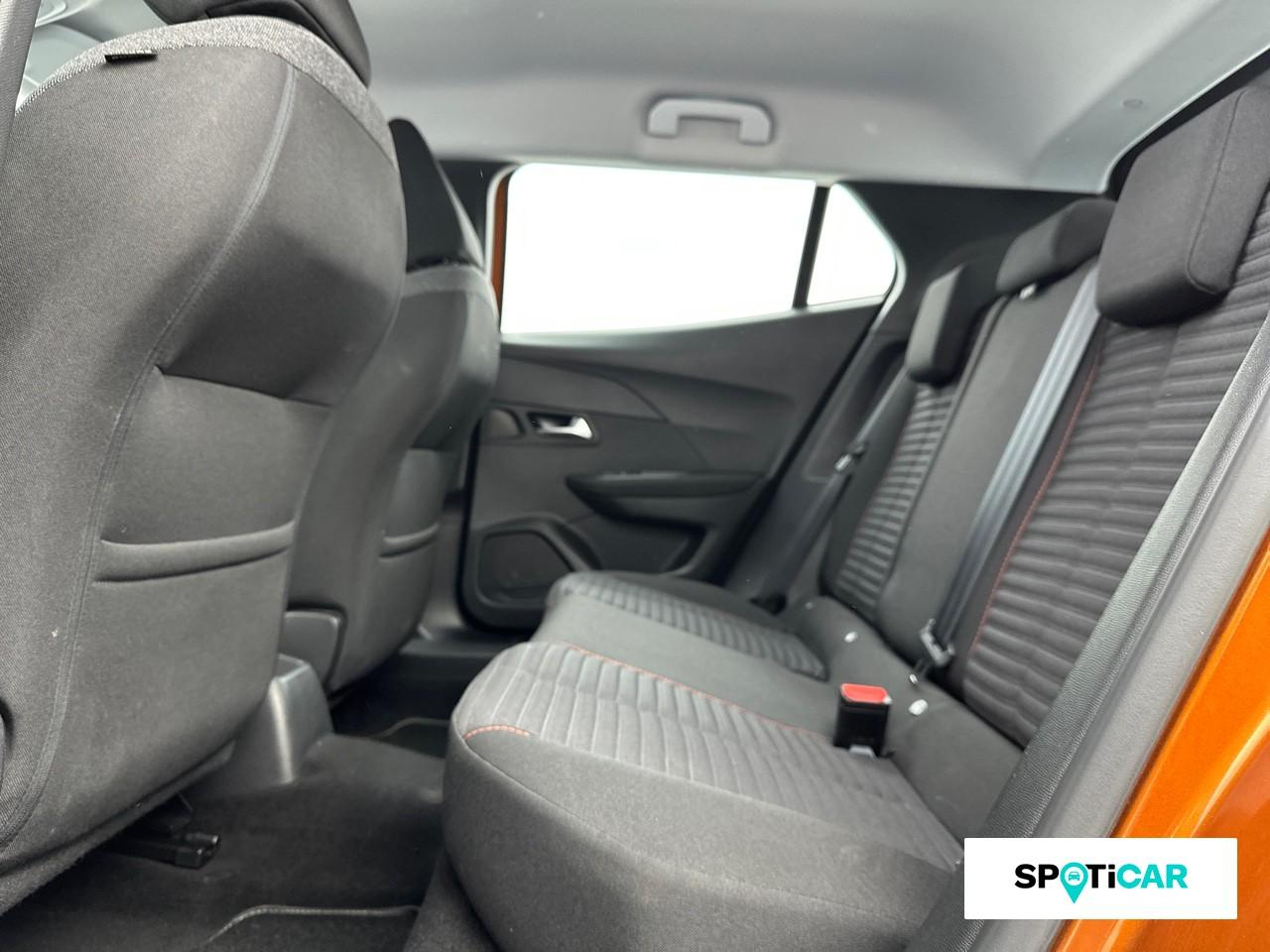 Peugeot 2008 1.2 puretech 100ch s&s active — photo 10