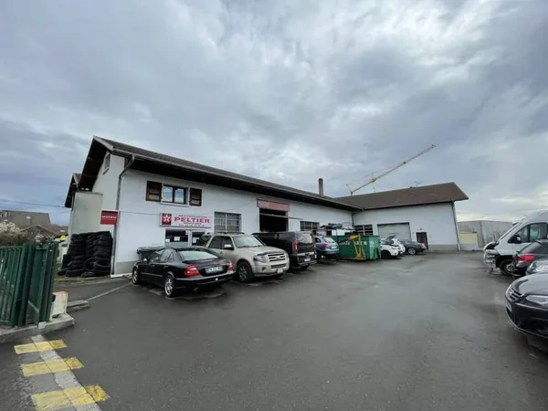 Local commercial 1260 m²