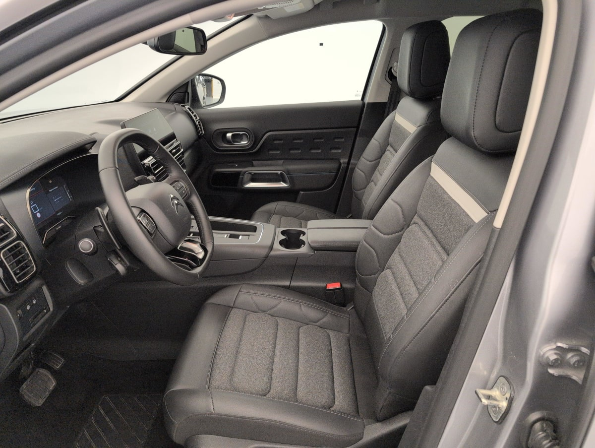 Citroën C5 Aircross — photo 16
