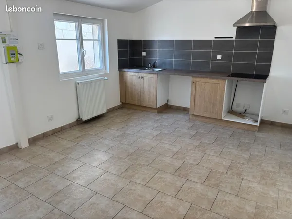 LOGEMENT VIVY 78 m²