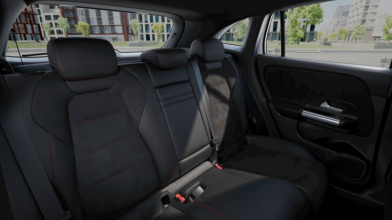 Mercedes EQA 250+ — photo 12