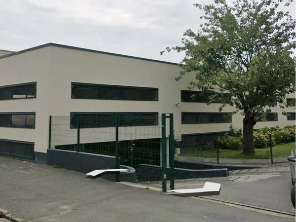 Place de parking 47 rue Bonte Pollet