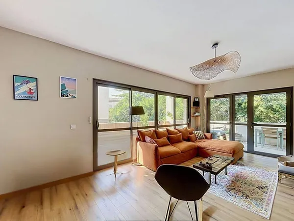 Appartement 5 pièces 97 m²