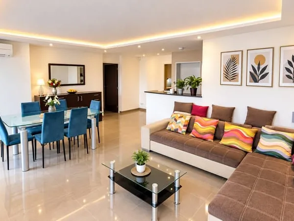 ELEGANT APPARTEMENT 3P TRAVERSANT ENTIEREMENT RENOVE - AVEC