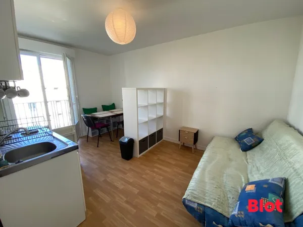 A LOUER - RENNES / BEAULIEU - APPARTEMENT T1 - 16.34 m²