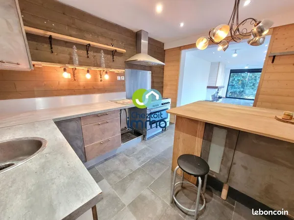 Maison 6 pièces 128 m²