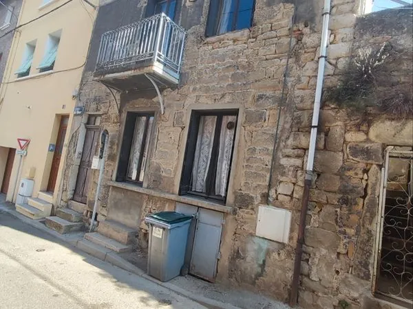 Vends un appartement duplex 100 mètres carrés
