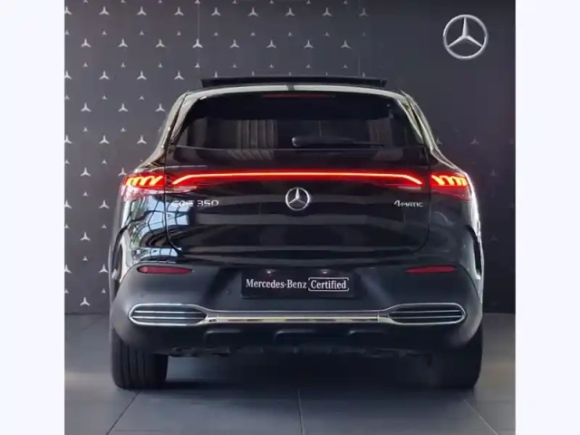 Mercedes Eqe suv 350 4matic suv amg lin — photo 11