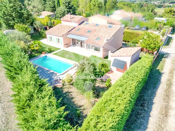 Maison familiale de 161 m² au calme absolu avec piscine -Rians