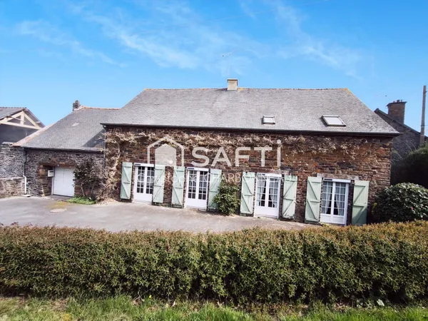 Maison en pierres de 8 pièces avec du potentielle à rénover