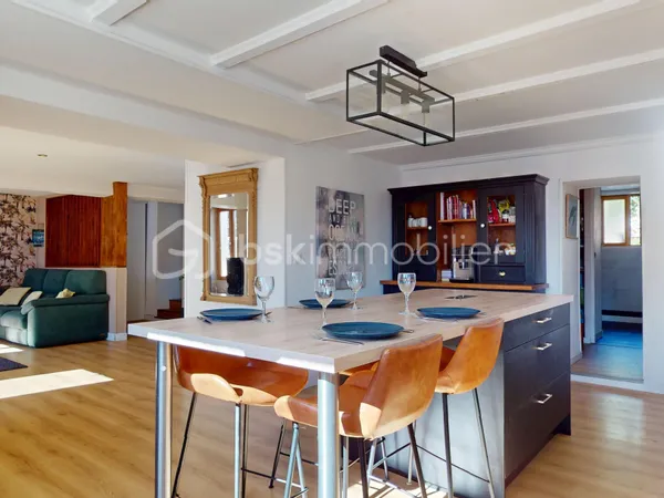 Maison 6 pièces 152 m²