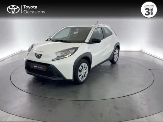 Toyota Aygo X 1.0 vvt-i 72ch dynamic my23 — photo 1