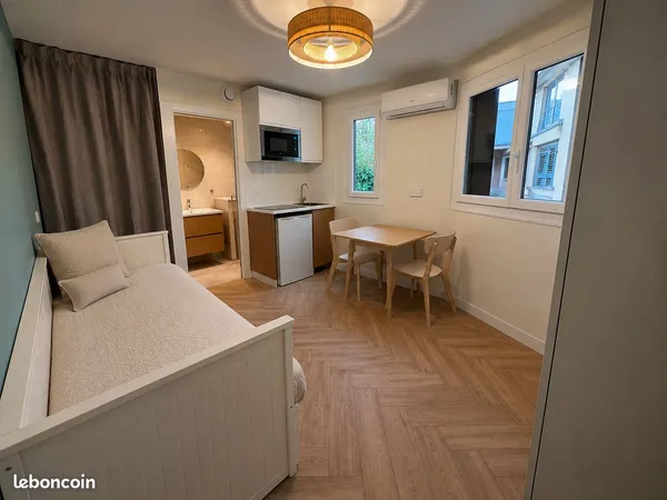 Studio meublé hyper centre Aix-les-Bains - Climatisé