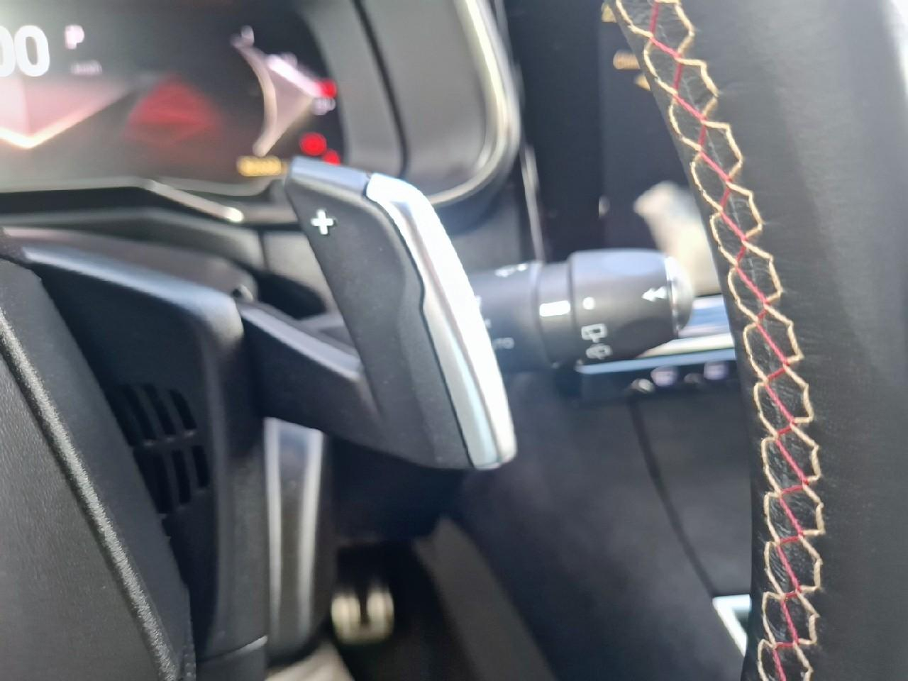 Ds Ds 7 crossback bluehdi 130ch performance line + automatique — photo 17