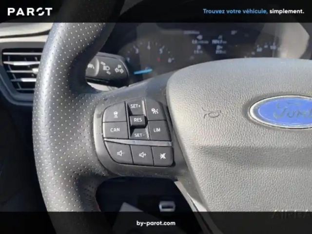 Ford Focus 1.0 ecoboost 125ch st-line business 96g — photo 17