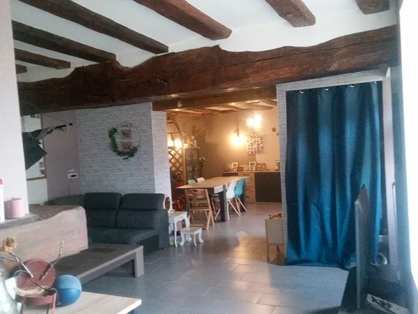 Maison à Tresson