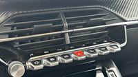 Peugeot 208 e-208 136ch Allure Pack — photo 15