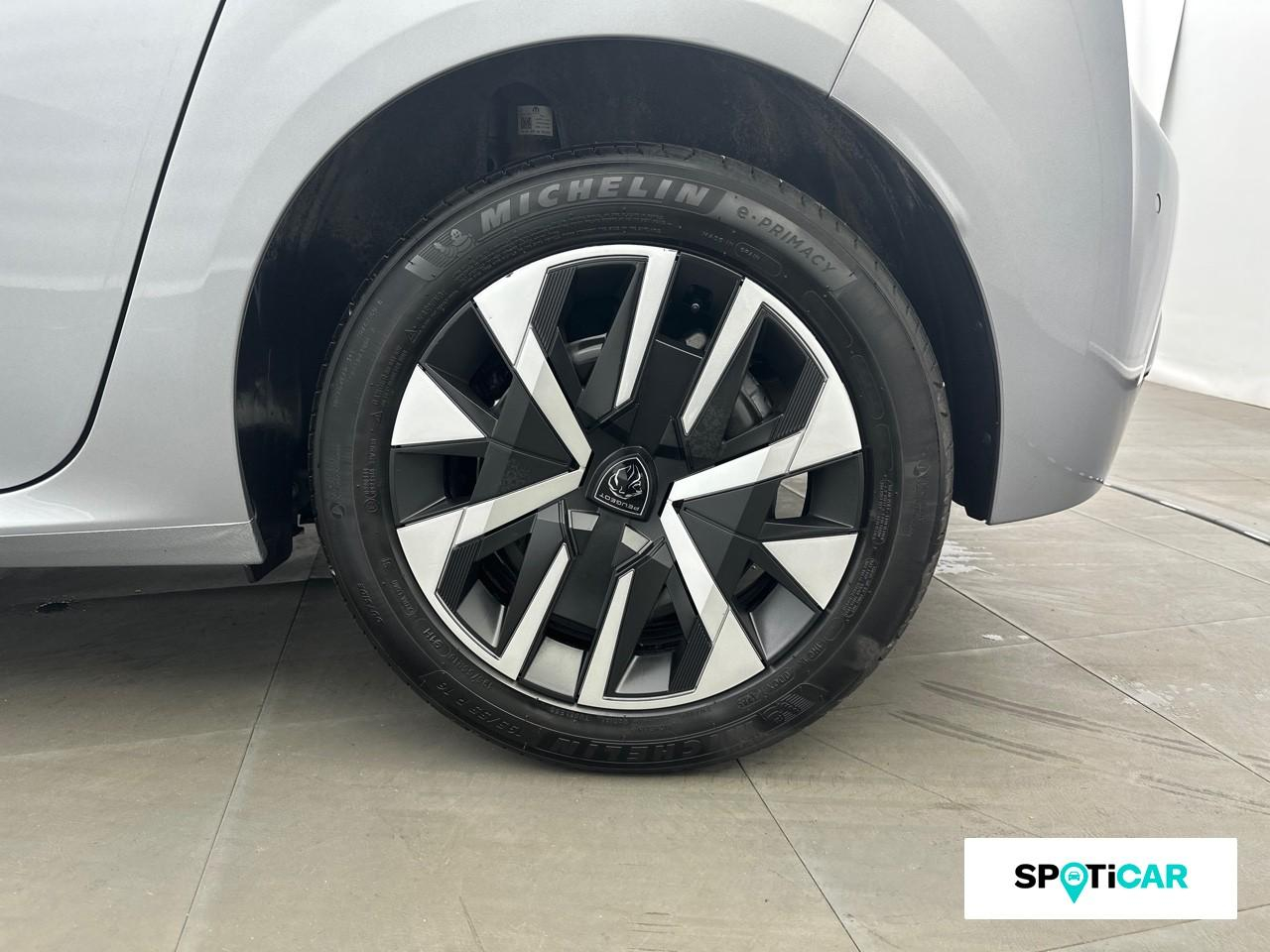 Peugeot 208 1.2 100ch s&s business — photo 11