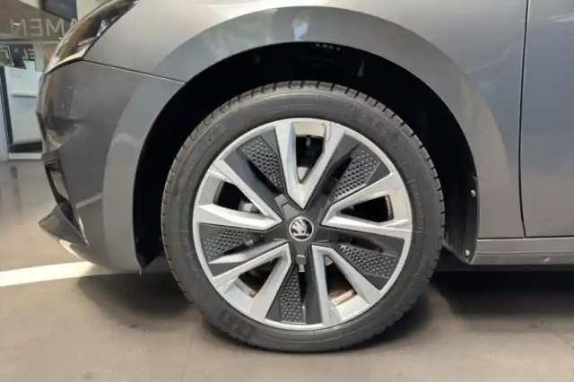 Skoda Fabia 1.0 tsi 95 ch bvm5 — photo 13