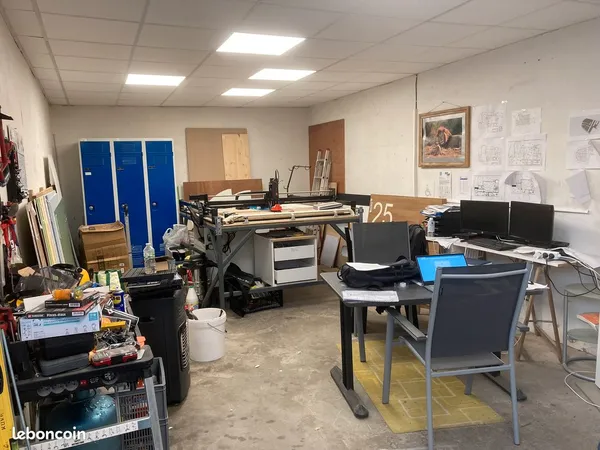 Local / atelier