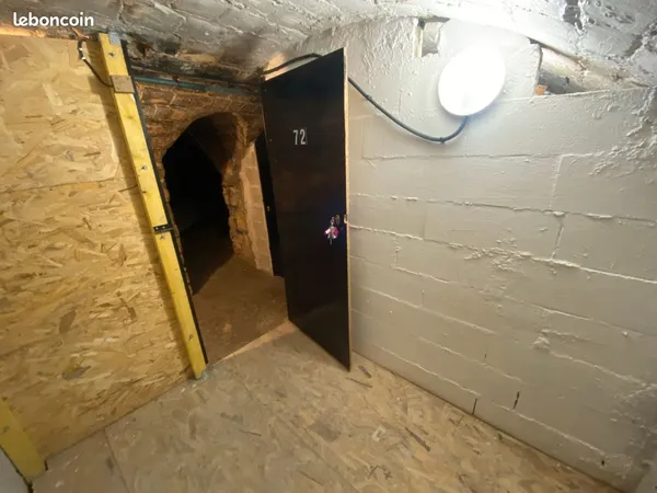 Cave rue des vinaigriers, paris 75010
