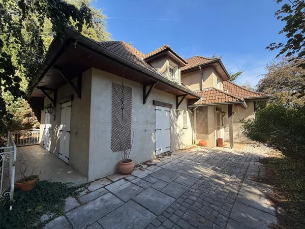 Le Golf / Côte Chaude - MAISON Familiale de 223m2, 6790m2 de