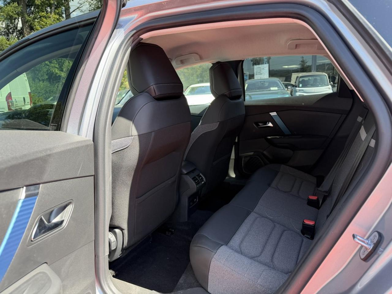 Citroën C4 e-c4 e 136 ch (100 kw) auto c-series — photo 18