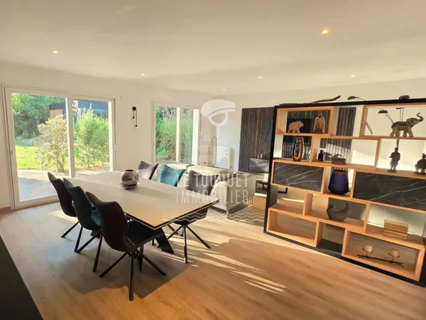 Maison 6 pièces 176 m²
